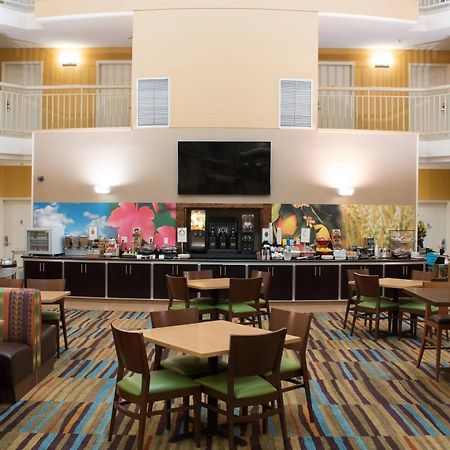 Fairfield Inn & Suites Oakland Hayward Exterior foto