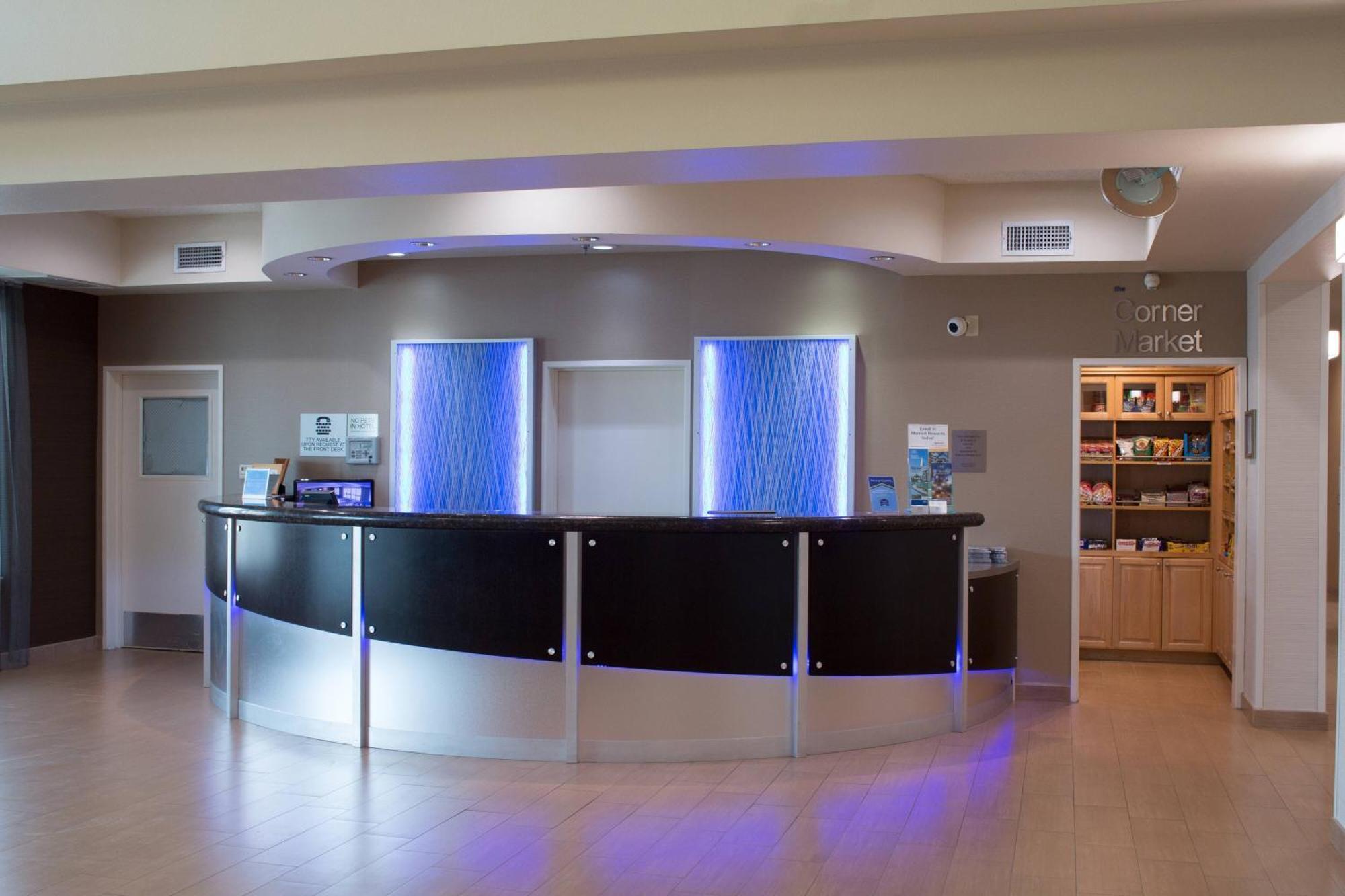 Fairfield Inn & Suites Oakland Hayward Exterior foto