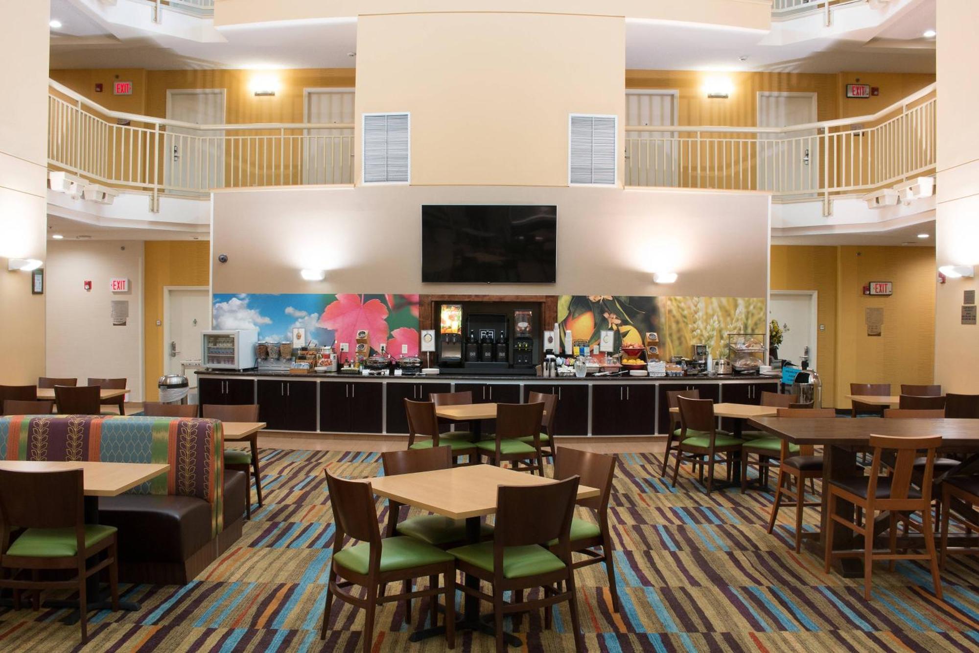 Fairfield Inn & Suites Oakland Hayward Exterior foto